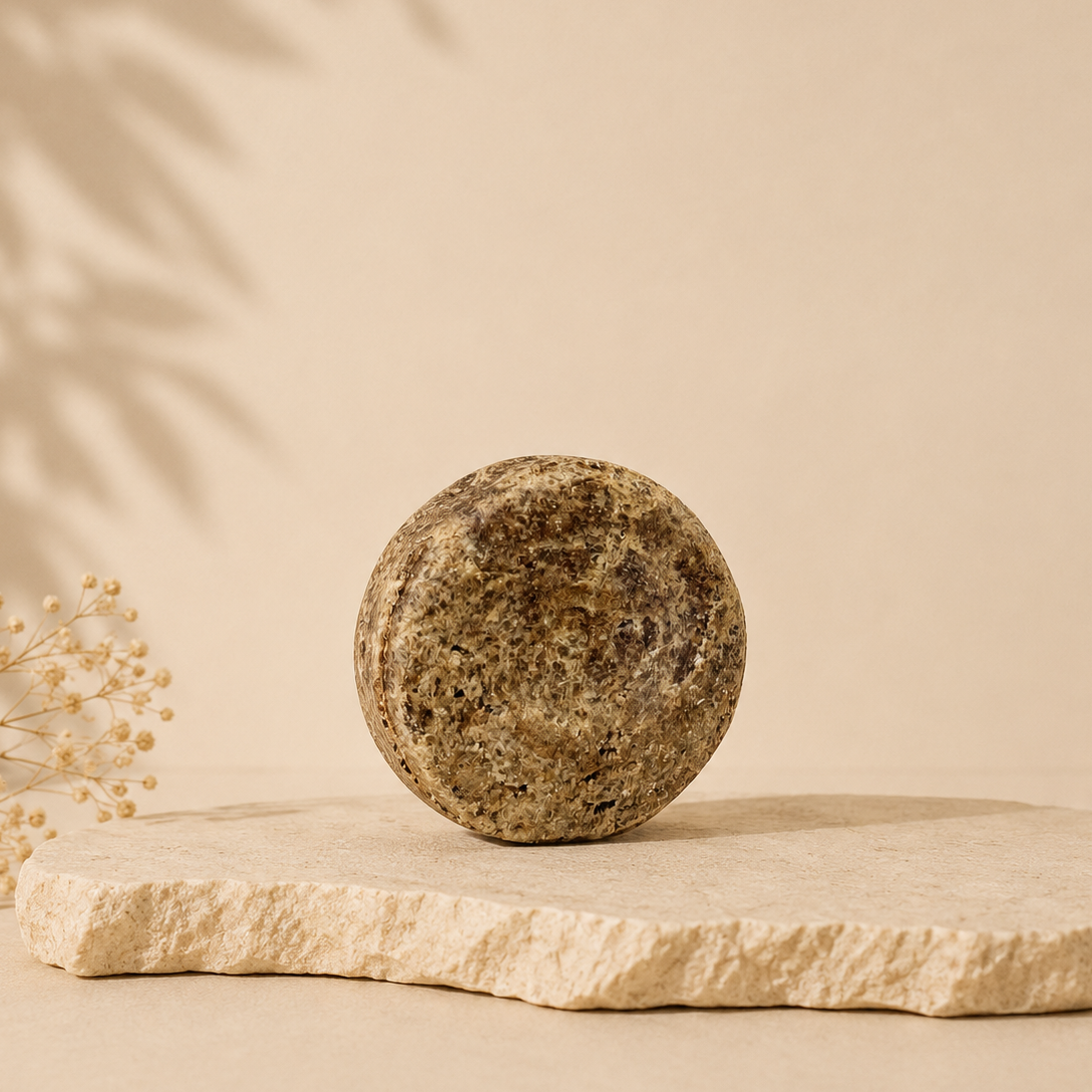 Shampoing solide naturel ORÉRA cheveux gras et pellicules, éco-luxe québécois sans cruauté.