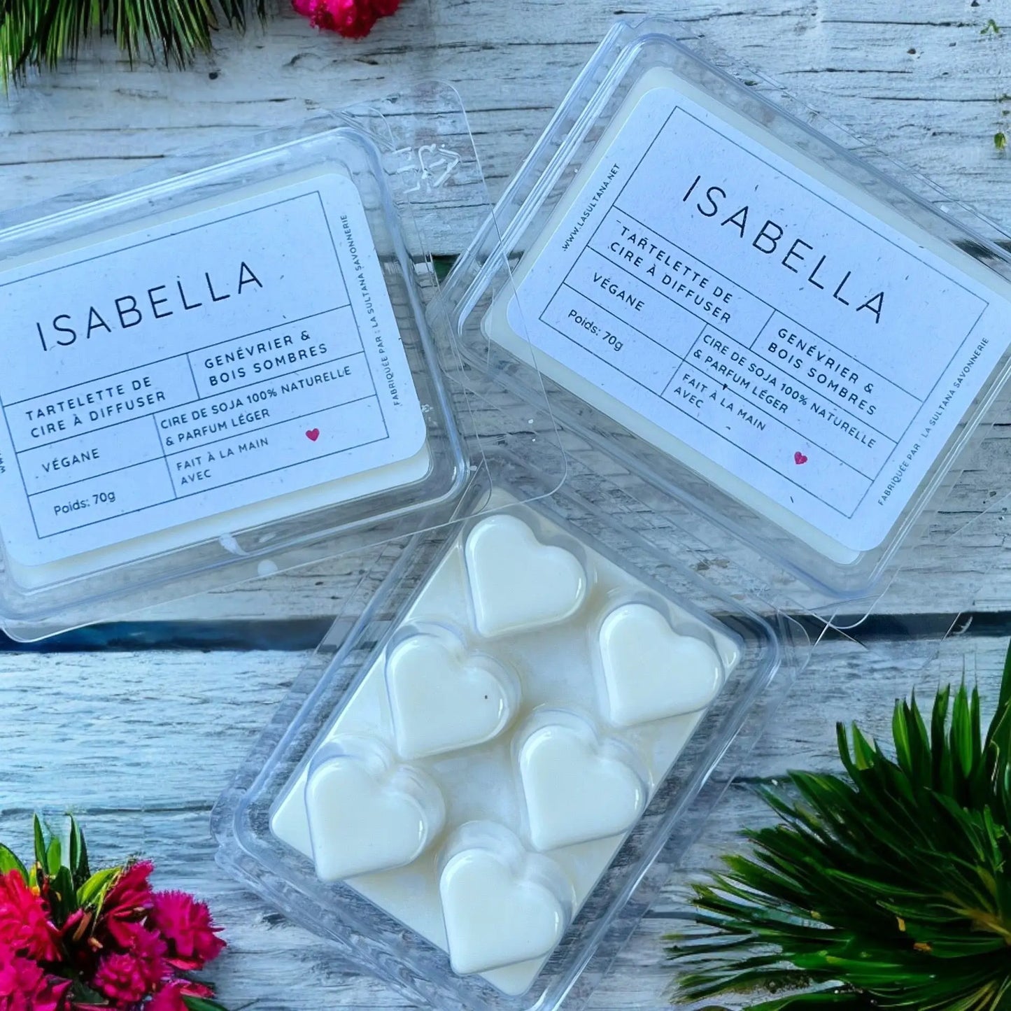 Fondant de cire cœur ISABELLA genévrier bois sombres éco-luxe naturel fabriqué au Québec sans cruauté.
