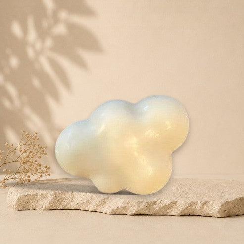 Savon naturel en forme de nuage ORÉRA, éco-luxe québécois, sans cruauté, soins naturels.