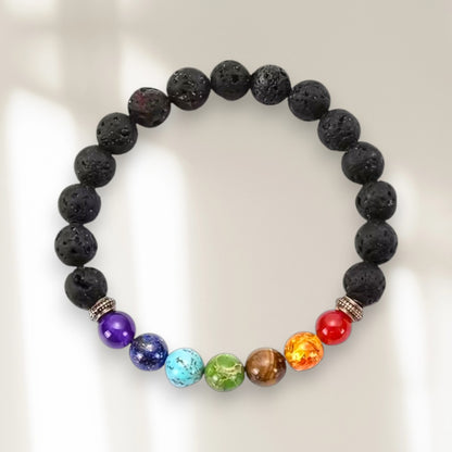 Bracelet mala ORÉRA éco-luxe naturel perles pierres de lave multi-chakras fabriqué au Québec sans cruauté.