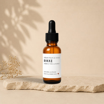 Sérum visage ORÉRA eco-luxe naturel arbre à thé et lavande, fabriqué au Québec sans cruauté.