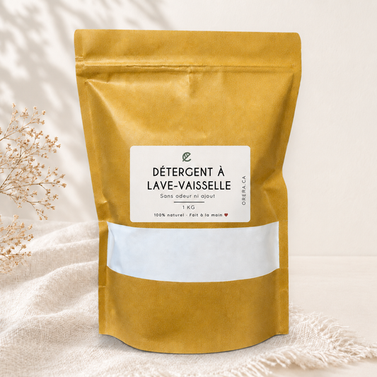 Sac kraft brun mat refermable avec étiquette blanche et texte noir, détergent lave-vaisselle écologique ORÉRA.