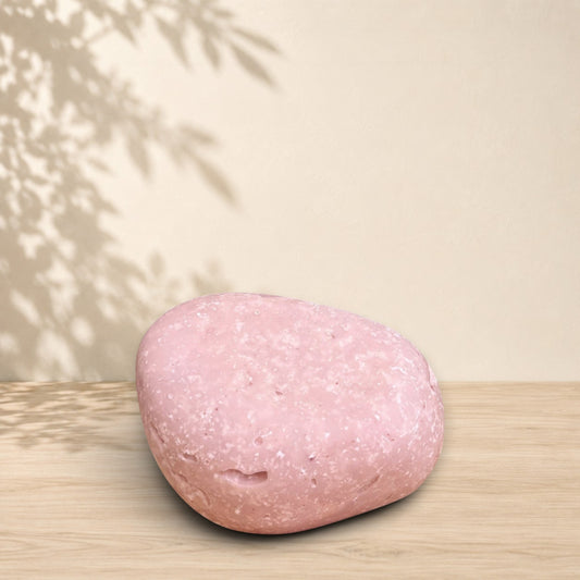 Savon exfoliant rose pâle GEMMA au sel d’Himalaya, ORÉRA, éco-luxe naturel québécois, soins naturels sans cruauté.