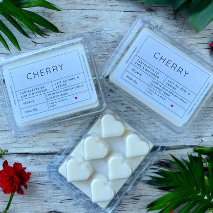 Fondant de cire blanc en forme de cœur CHERRY, soins naturels ORÉRA fabriqué au Québec sans cruauté.