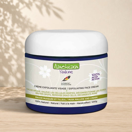 Pot de crème exfoliante visage Anokian Nature à la mauve musquée et au tilleul.