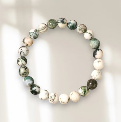 Bracelet mala en pierres blanches et vertes marbrées, éco-luxe naturel ORÉRA, fabriqué au Québec, sans cruauté.