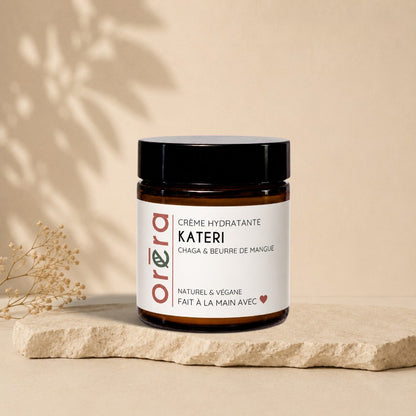 Pot de crème hydratante KATERI ORÉRA, beurre de mangue, éco-luxe naturel québécois, sans cruauté.