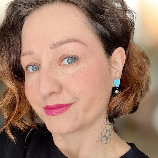 Boucles d'oreilles Capucine en argent oréra bleu, éco-luxe naturel, fabriqué au Québec, sans cruauté.