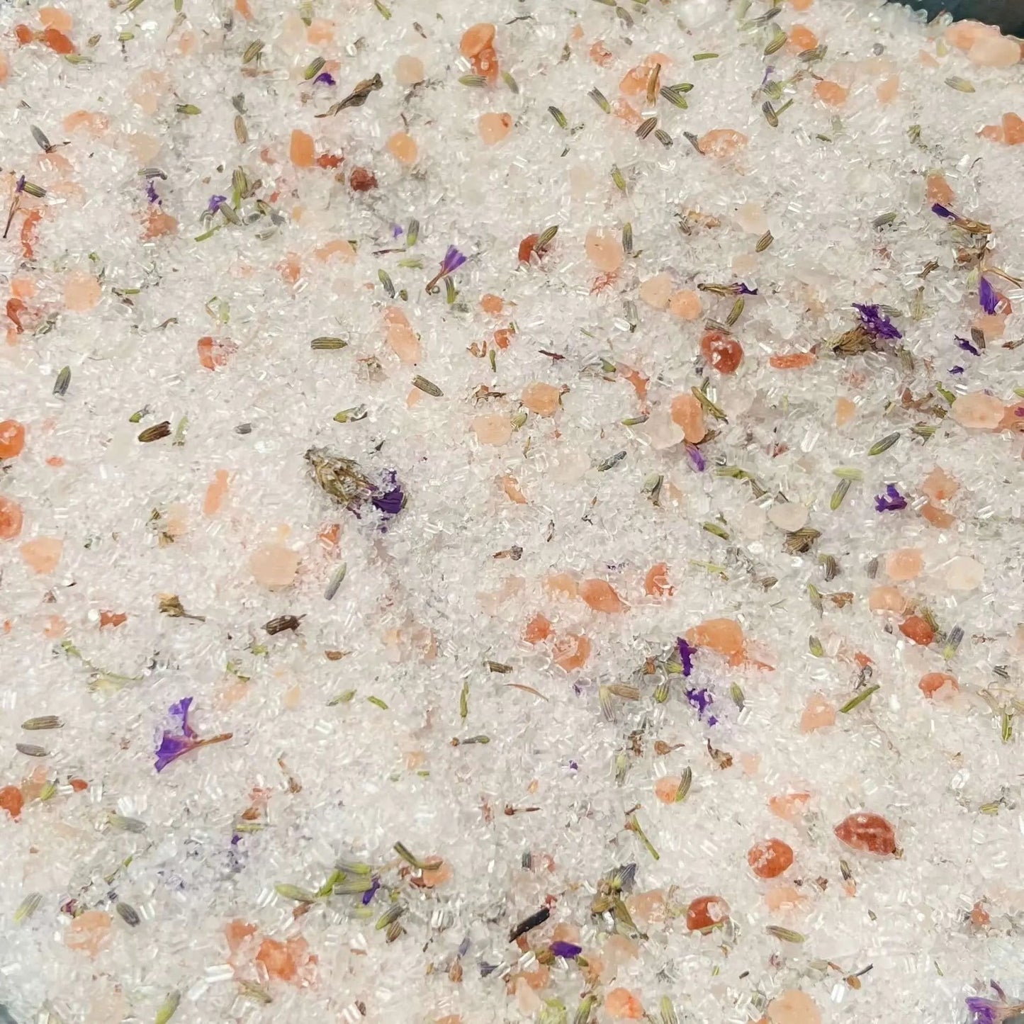 Sels botaniques ORÉRA lavande et myosotis, éco-luxe naturel, artisanal québécois, soins naturels sans cruauté.
