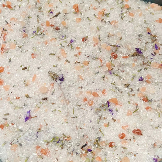 Sels botaniques ORÉRA lavande et myosotis, éco-luxe naturel, artisanal québécois, soins naturels sans cruauté.