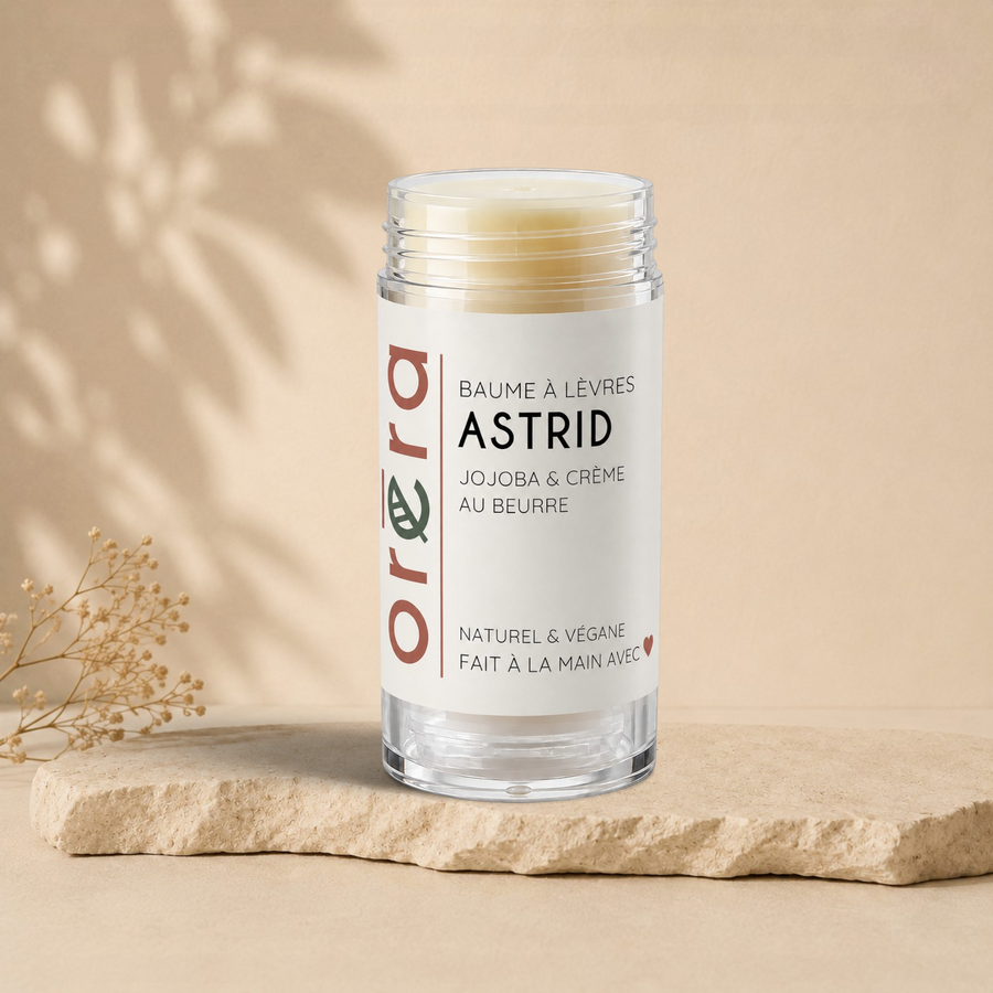 Bálsamo labial gigante Astrid con jojoba y crema de mantequilla ORÉRA