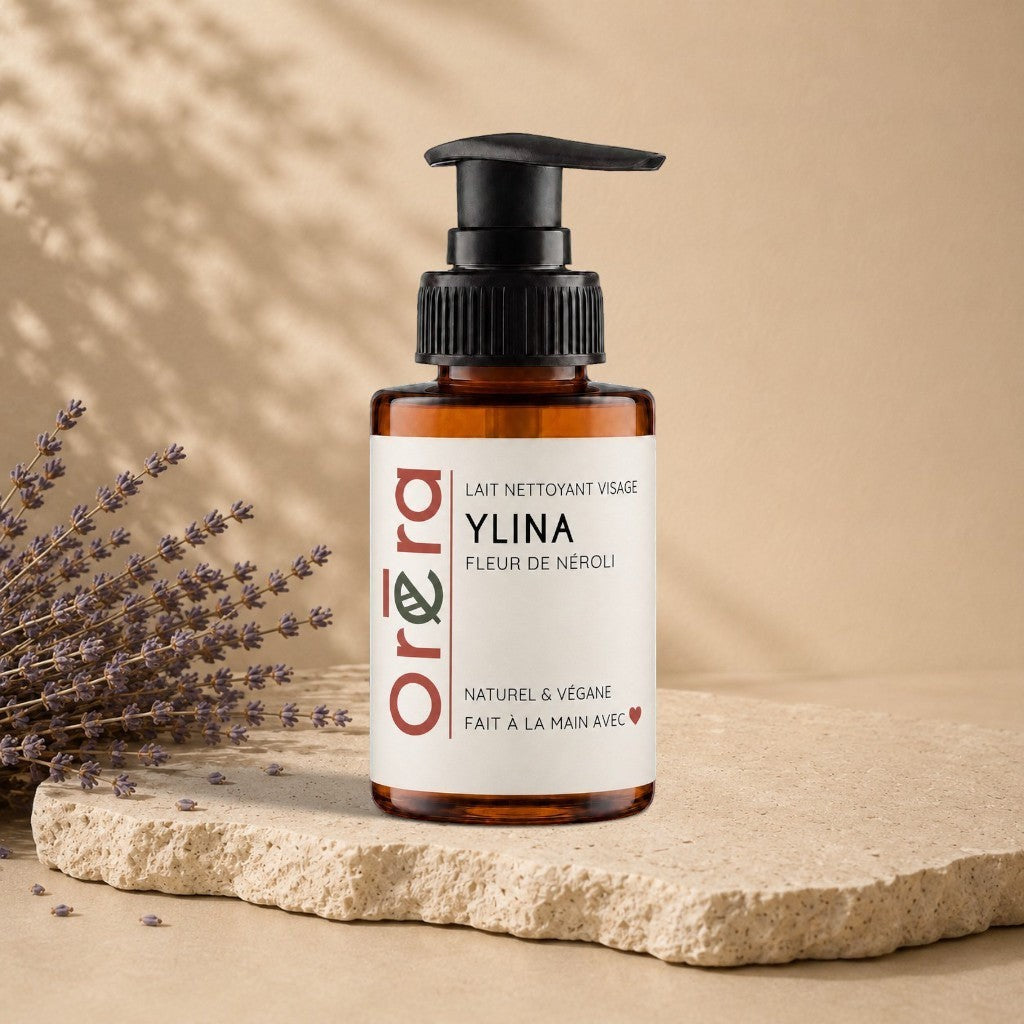Flacon pompe ambre lait nettoyant visage YLINA fleur de néroli Oréra éco-luxe naturel Québec sans cruauté.